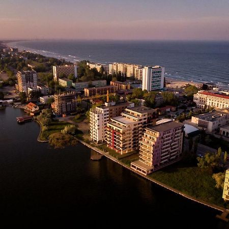 Musica Del Mar Apartment Mamaia Bagian luar foto